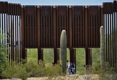Ask PolitiFact: Why are some border gates open in Arizona?