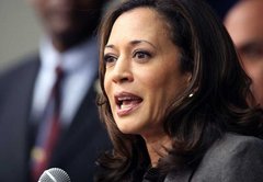 Looking at claims Kamala Harris said she smoked in college while listening to Tupac